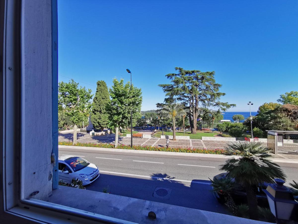 Le Foch2 By Booking Guys วีลล์ฟรองซ์-ซูร์-แมร์ ภายนอก รูปภาพ
